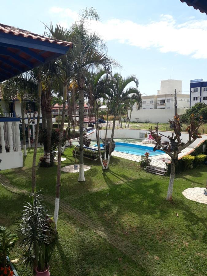 Residencial Colonial Amarelo A 150M Da Praia De Mariscal Aparthotel บอมบินญัส ภายนอก รูปภาพ