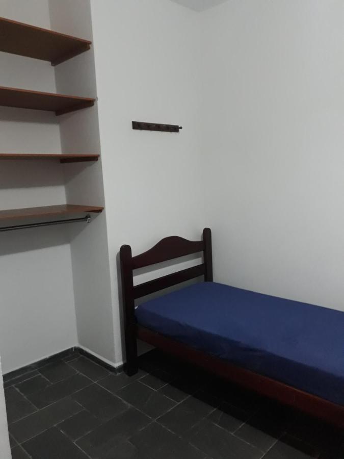 Residencial Colonial Amarelo A 150M Da Praia De Mariscal Aparthotel บอมบินญัส ภายนอก รูปภาพ
